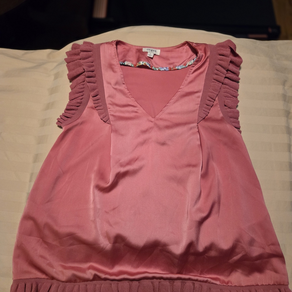 Women's Pink Ruffled Sleeveless Top